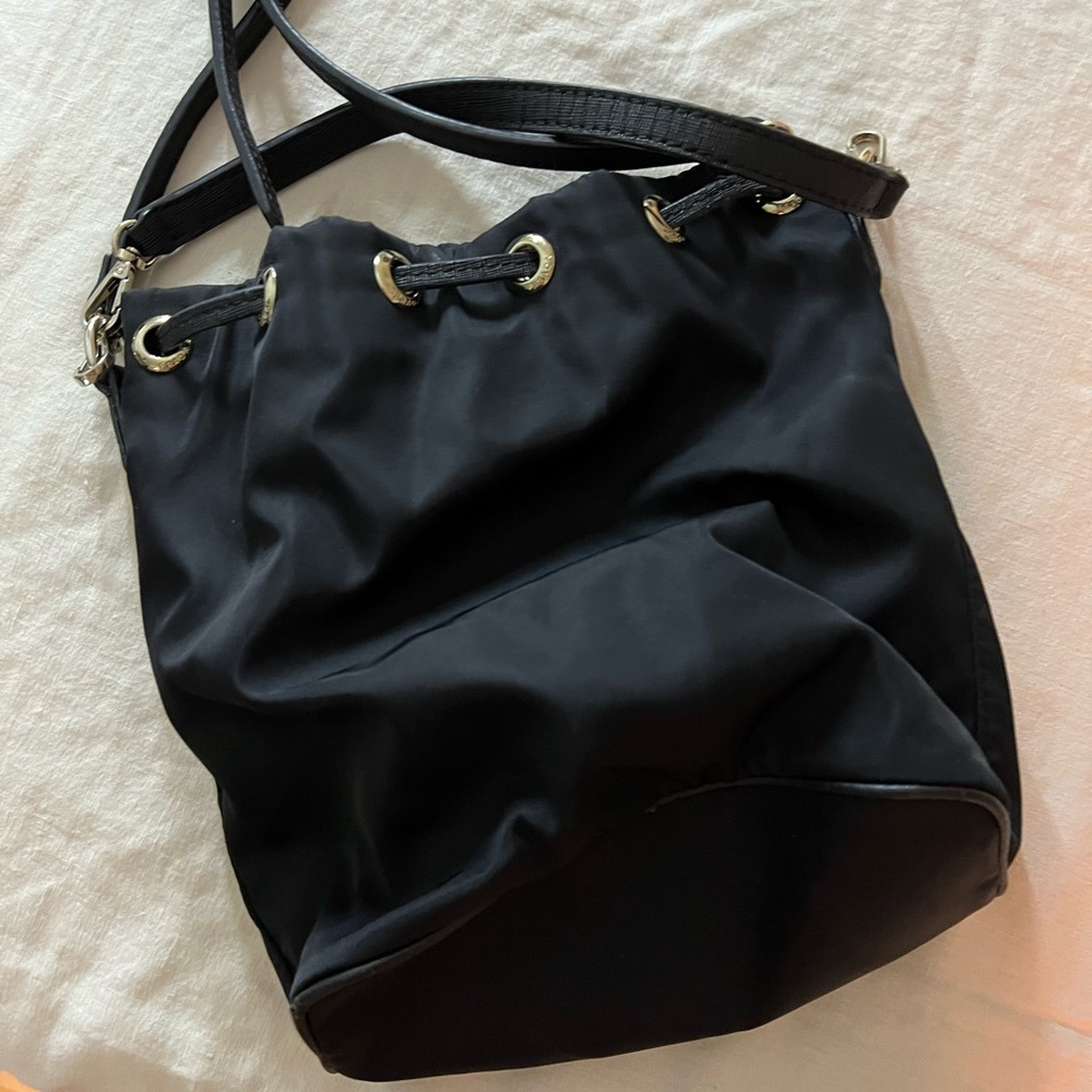 Bucket bag